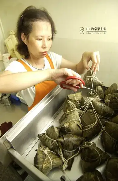 吃在台中 一品肉粽  蓮子入餡  鬆香綿密