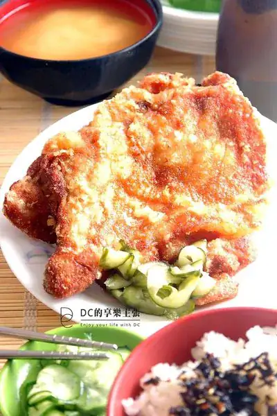 吃在台中_早期演歌星作秀鍾愛的便當快餐_范記金之園