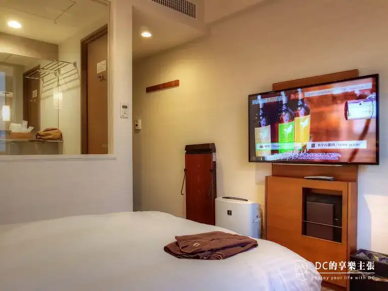住在日本 福岡自由行 住宿推薦 Nishitetsu Hotel Croom Hakata克魯姆博西鐵酒店 博多車站5分鐘 附設半露天溫泉的質感商務酒店