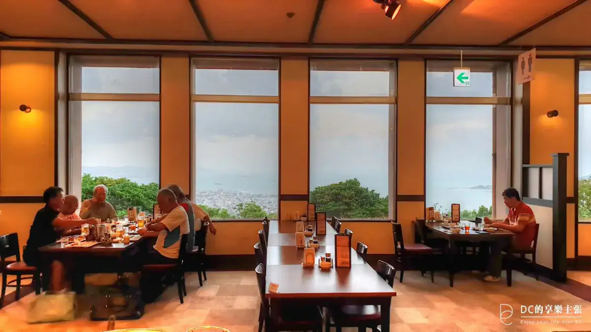 吃在日本 沖繩住宿推薦 南條雲池酒店SUNPEER 自助餐廳 景觀與健康手作料理