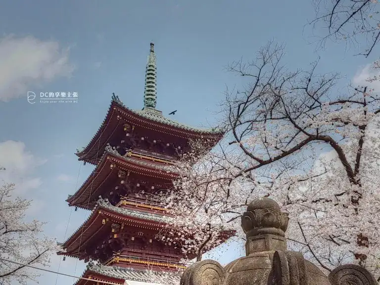 玩在日本 東京賞櫻 景點 上野恩賜公園  供奉德川家康的神社 上野東照宮 沒有身體的上野大佛 考生參拜推薦
