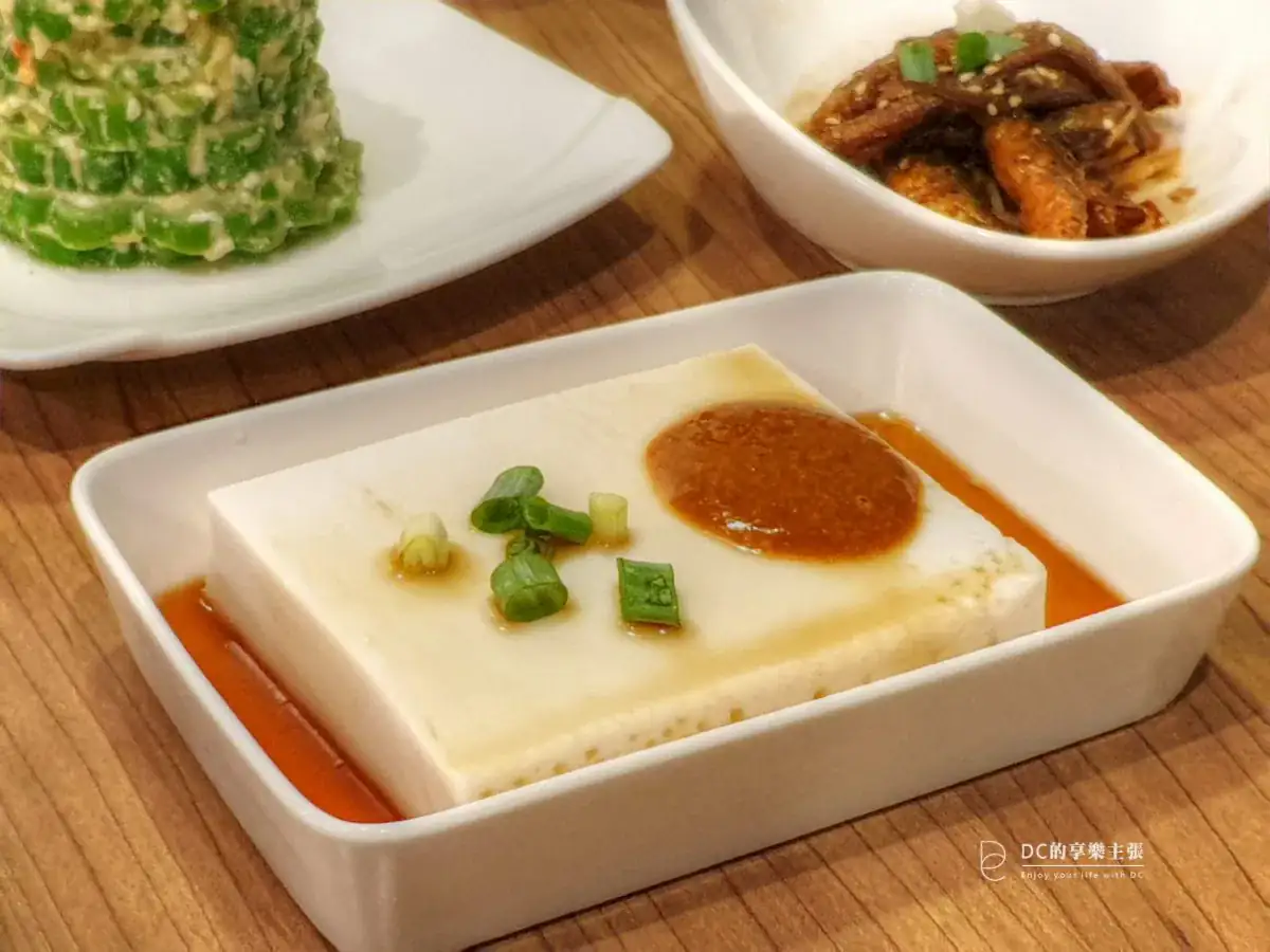 吃在台中 二訪 六堆伙房台中 平價創意客家菜 用餐不限時 不收服務費