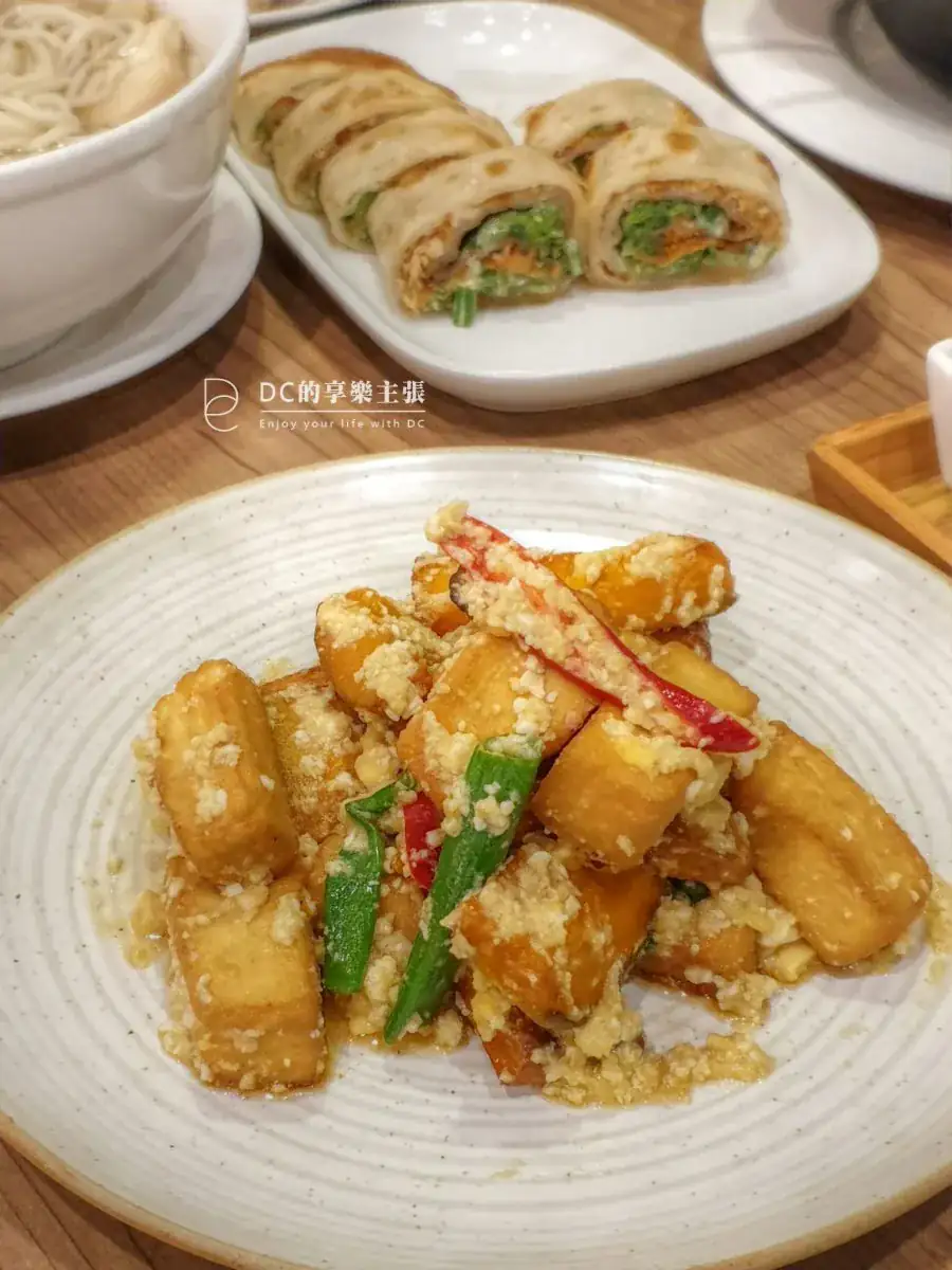 吃在台中 二訪 六堆伙房台中 平價創意客家菜 用餐不限時 不收服務費