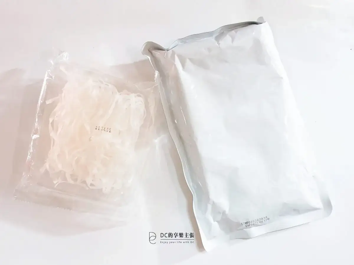 開箱 老媽拌麵 蔥油開洋乾拌麵 宵夜良伴 麻辣鴨血寬粉 香麻辣夠味