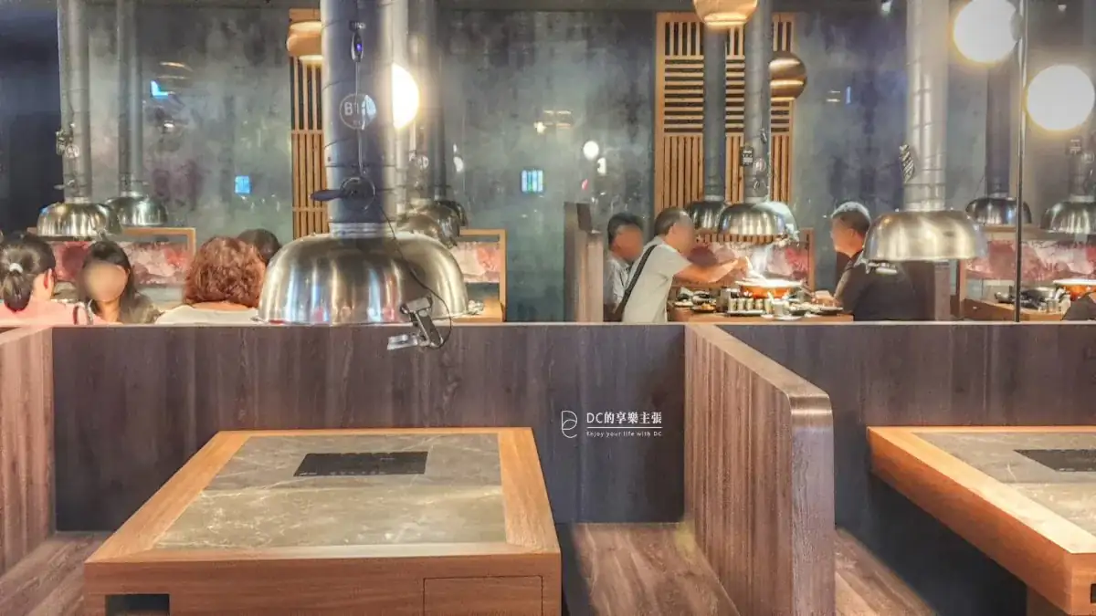 吃在台中 田季發爺燒肉 台中永春店 空間寬敞舒適 食材新鮮 哈根達斯 明治冰淇淋 吃到飽