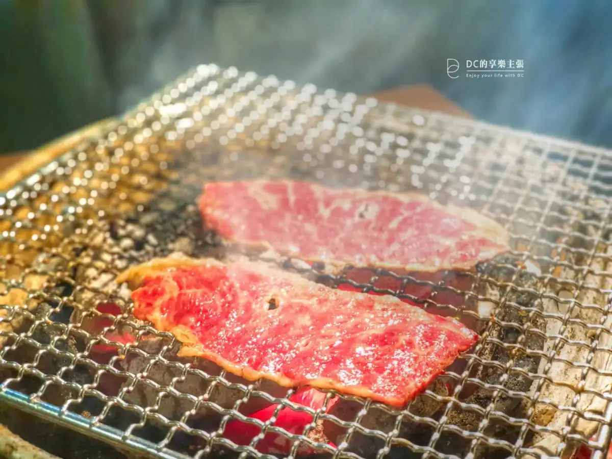 吃在台中 田季發爺燒肉 台中永春店 空間寬敞舒適 食材新鮮 哈根達斯 明治冰淇淋 吃到飽