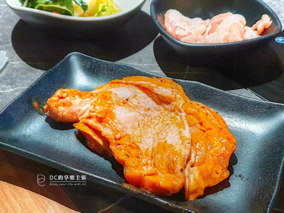 吃在台中 田季發爺燒肉 台中永春店 空間寬敞舒適 食材新鮮 哈根達斯 明治冰淇淋 吃到飽