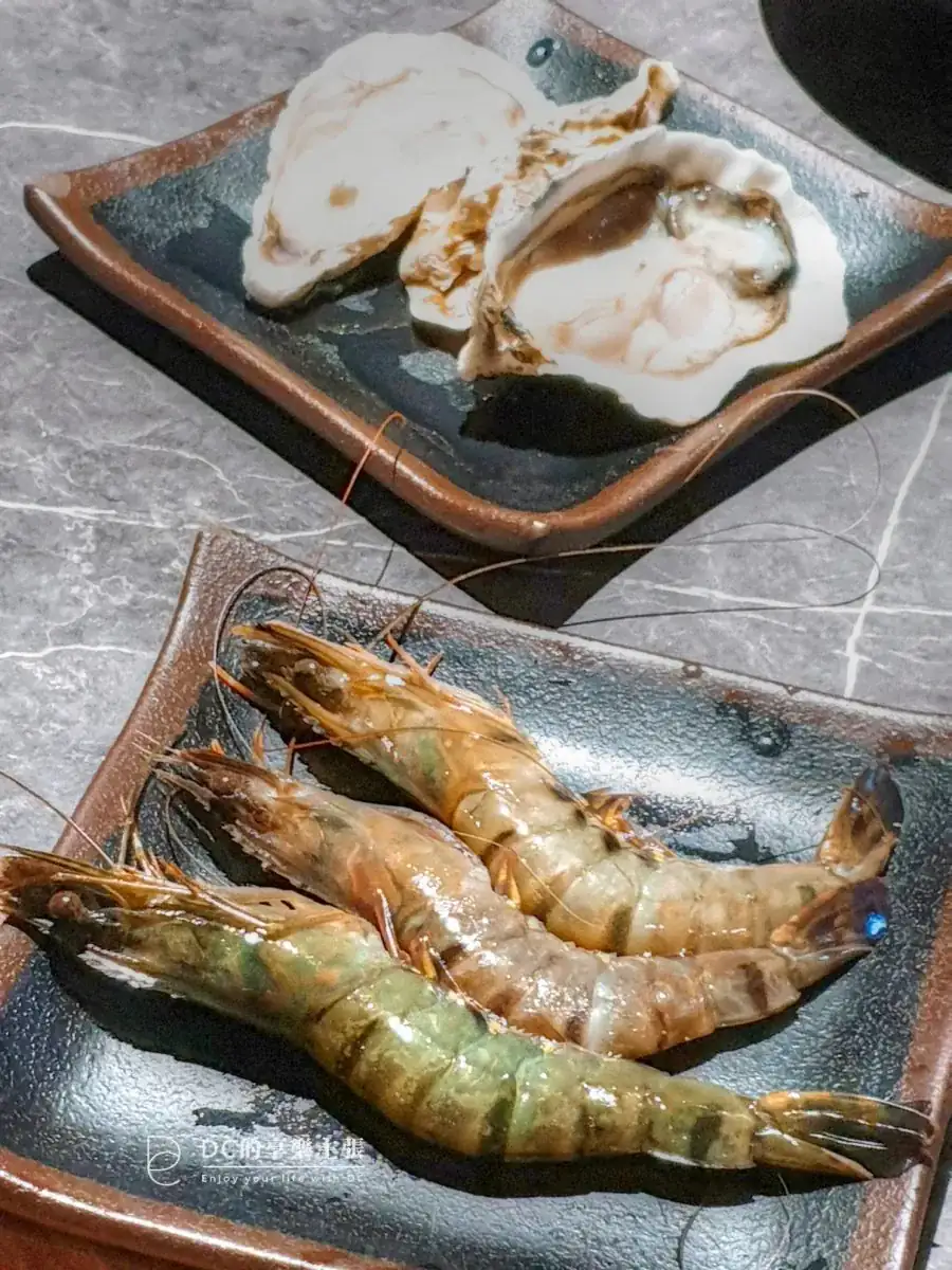 吃在台中 田季發爺燒肉 台中永春店 空間寬敞舒適 食材新鮮 哈根達斯 明治冰淇淋 吃到飽